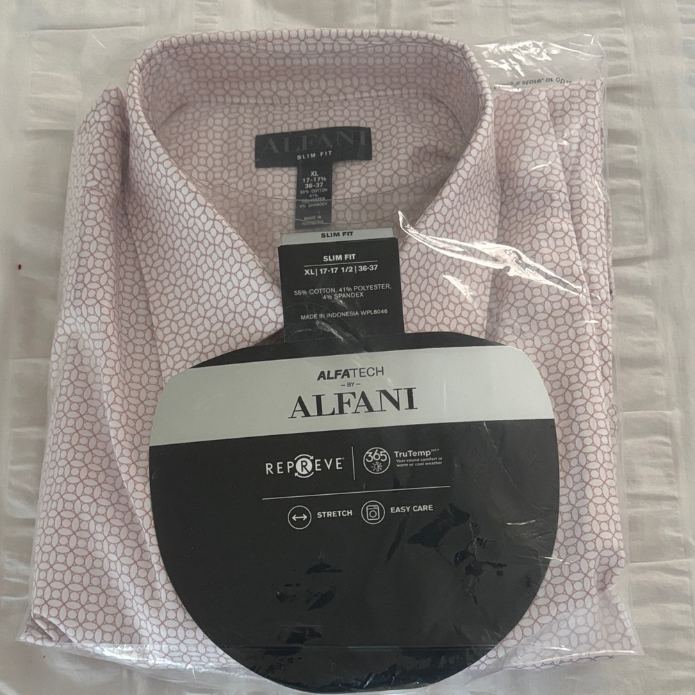 Alfani Men's Pink Hexagon Dress Shirt.NWT